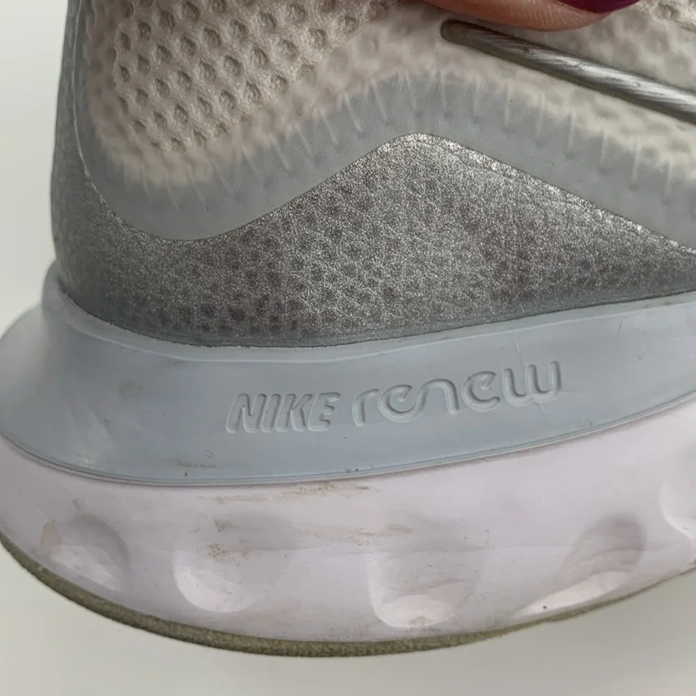 Nike Renew Shoes Size 8.5